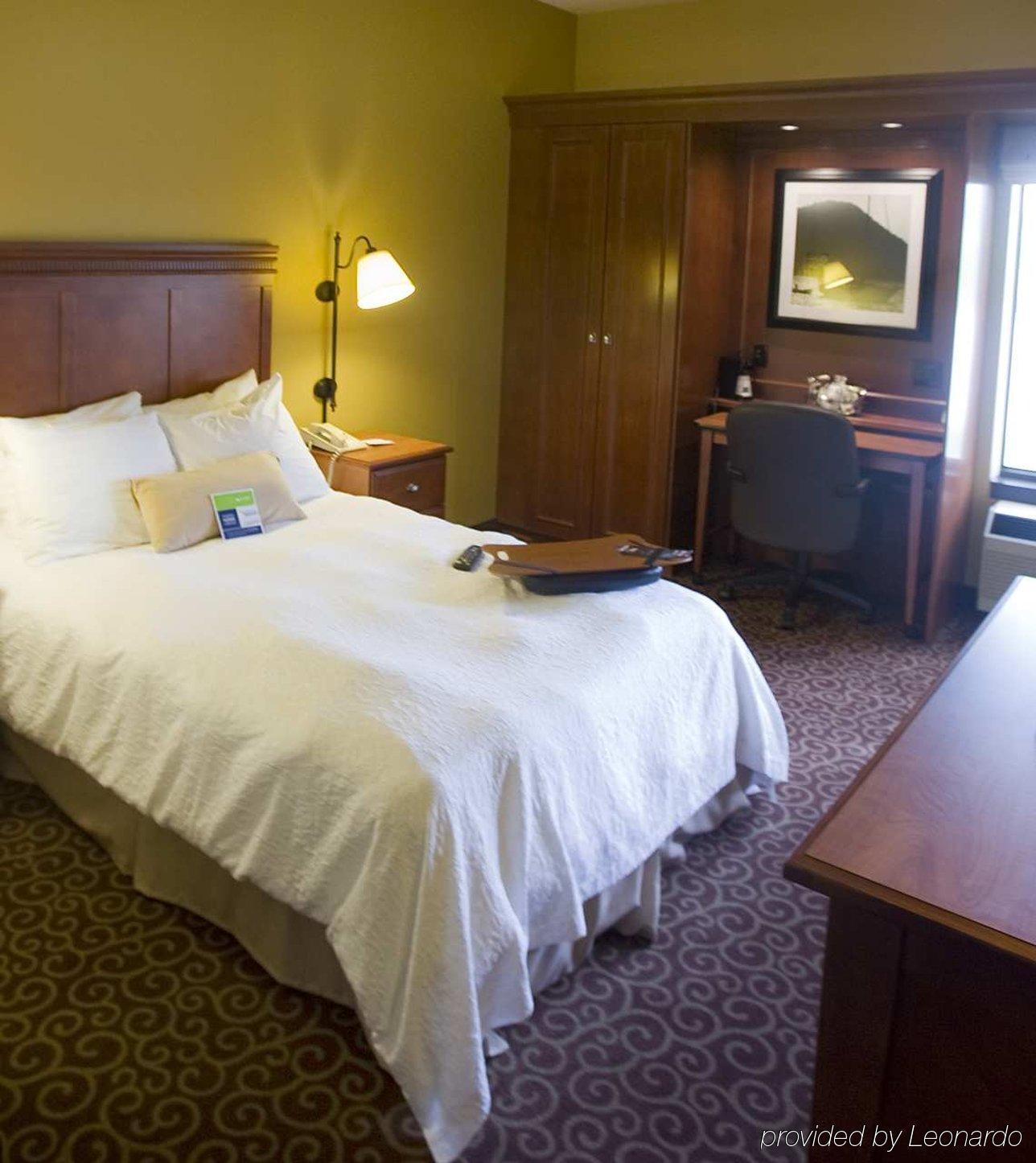 Spx Hotel Green Bay Pokoj fotografie